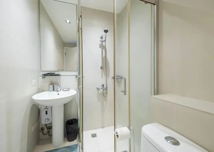 Apartment Stayhere Penthouse Executive 3br In Vibrant Makati *