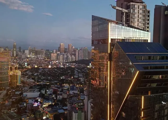 Stayhere Penthouse Executive 3br In Vibrant Makati *