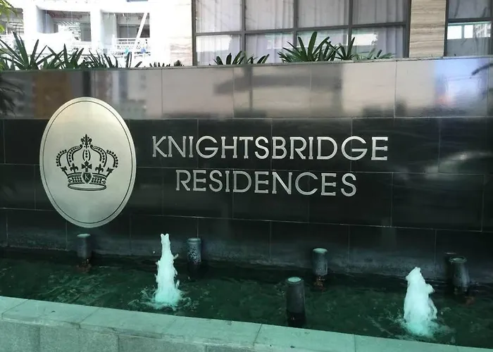 Stayhere Penthouse Executive 3br In Vibrant Makati Apartment