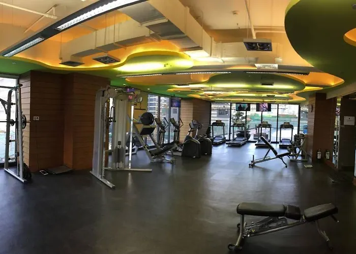 Stayhere Penthouse Executive 3br In Vibrant Makati * Manila