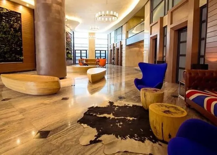 Stayhere Penthouse Executive 3br In Vibrant Makati Apartment *